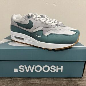 Nike Air Max 1 SWOOSH Low Poly Adventure Tomb Raider Men’s Size 9.5